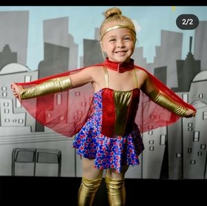 Dance costume, CS